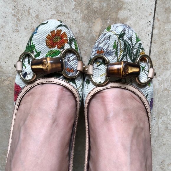 COPY - Gucci Floral Print Fabric Pumps - Size 6 - Picture 7 of 7